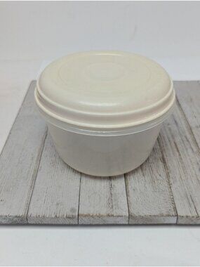 Vintage Rubbermaid Servin Saver #2 Round 4 Cup Food Container Almond Lid - A